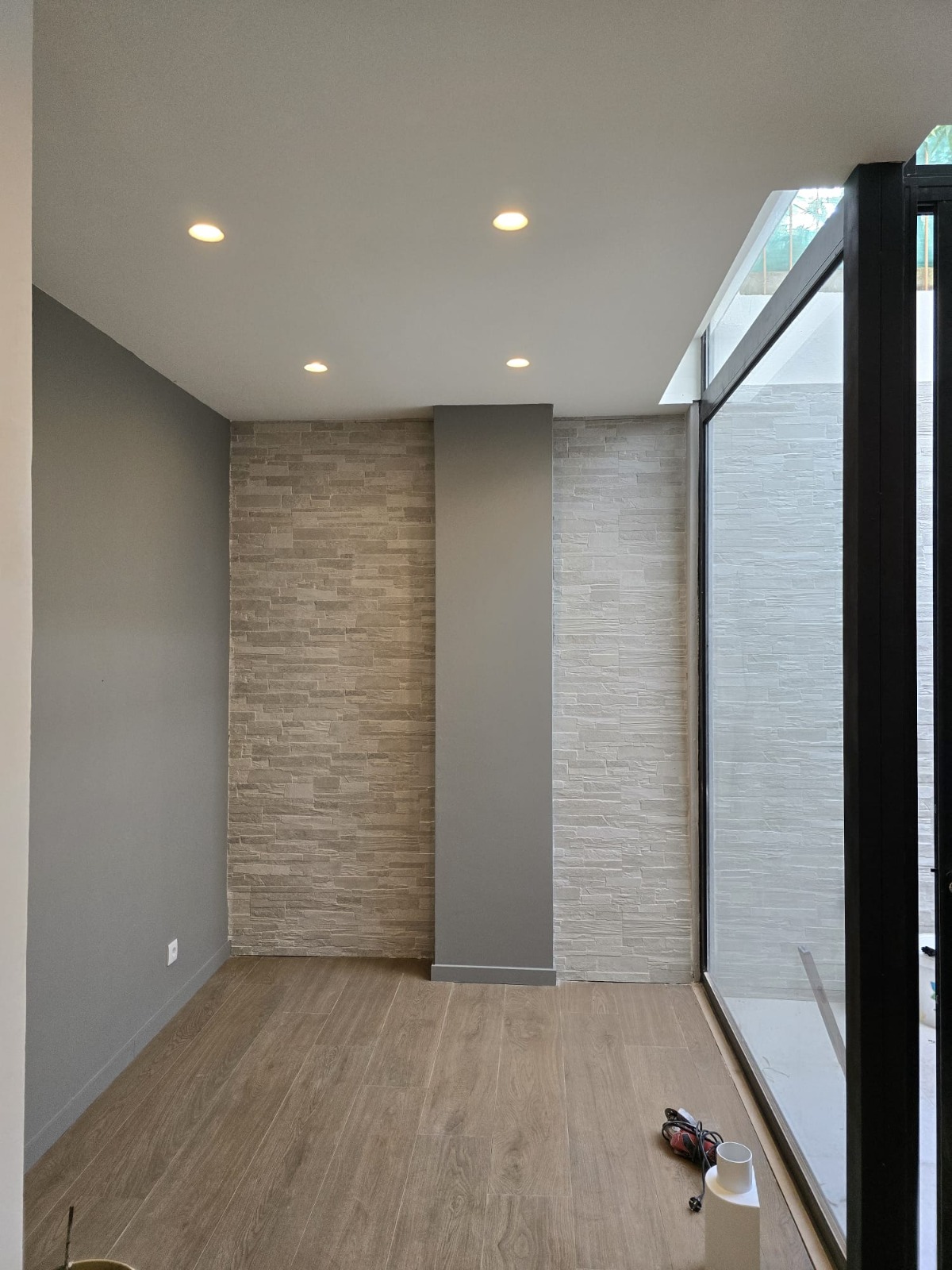 Dynamic Content Image